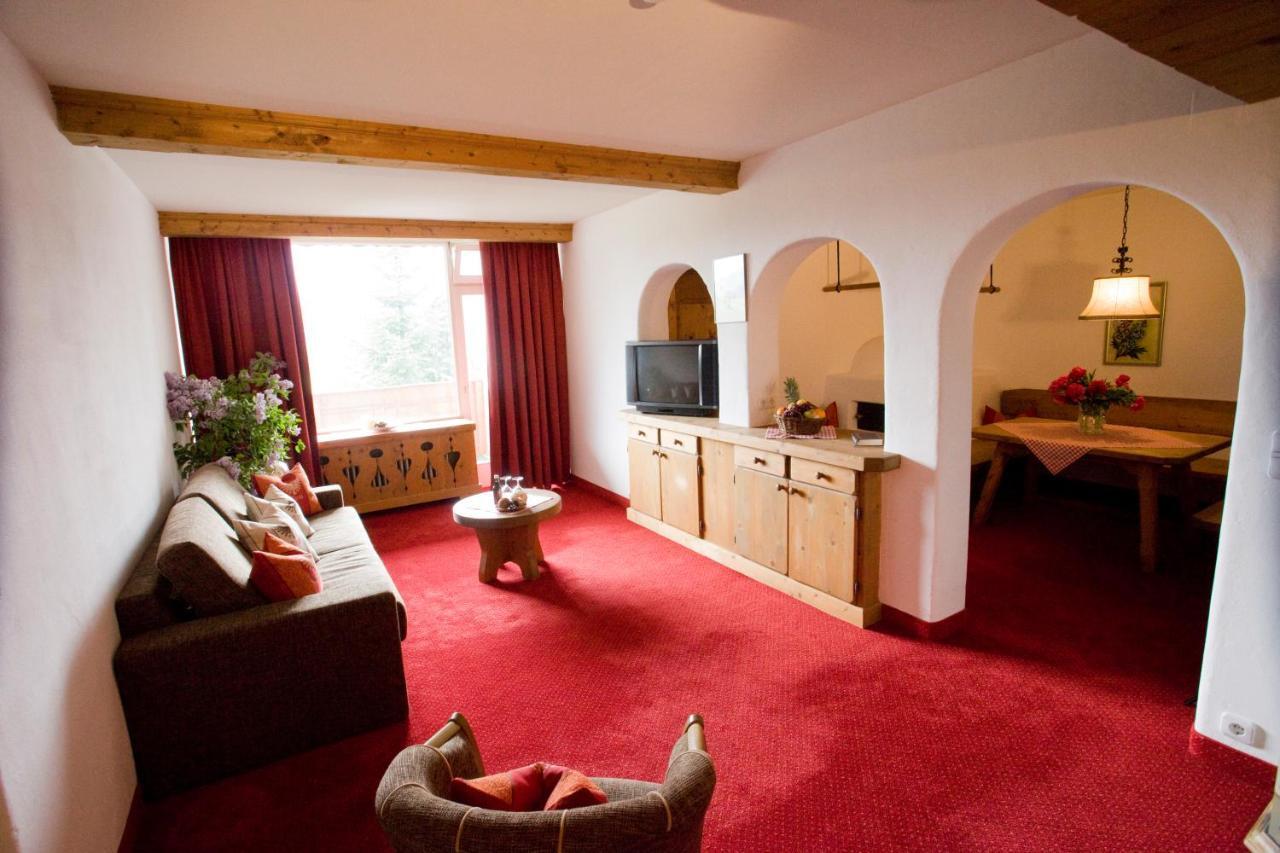 Berghoteltirol Jungholz Szoba fotó